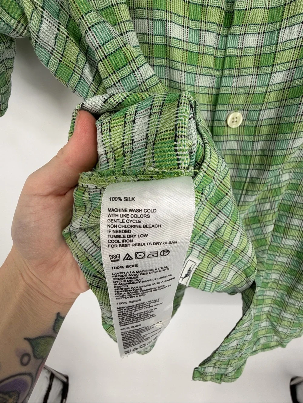 Tommy Bahama size XL silk button up